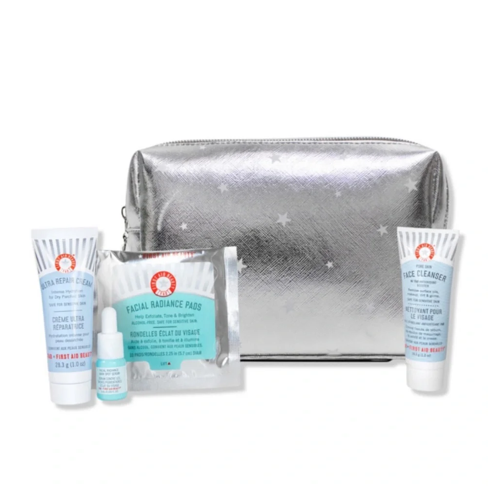 FIRST AID BEAUTY 5p Cleanser Repair Cream Dark Spot Serum Radiance Pads $40